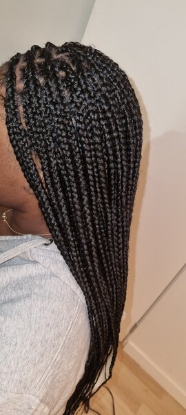 Tresses Medium – Finition Parfaite, Zéro Douleur