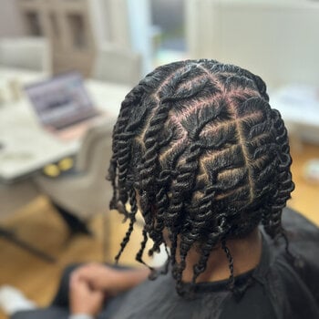 Twist - sur cheveux frisé