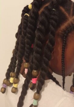 Vanille coiffure enfant