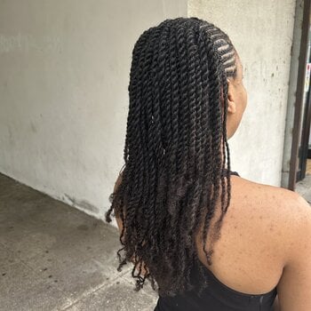 Vanille sur cheveux métissée 
