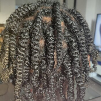 Vanilles sur cheveux crépus 