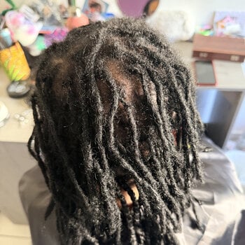 Vanilles sur dreadlocks