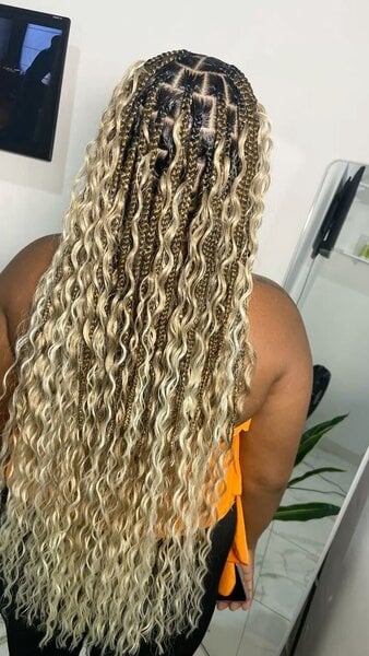 Sonia Hair