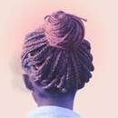 Comment rafraichir ses tresses ou ses locks sans recourir au lavage ?