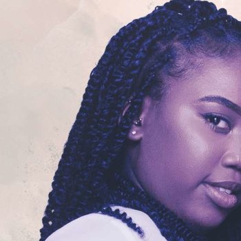 Comment comparer les tarifs des coiffeuses afro à domicile ?